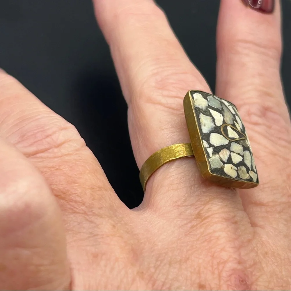Vintage India Ring - Brass Bronze Inlaid Stone Mosaic With Paisley